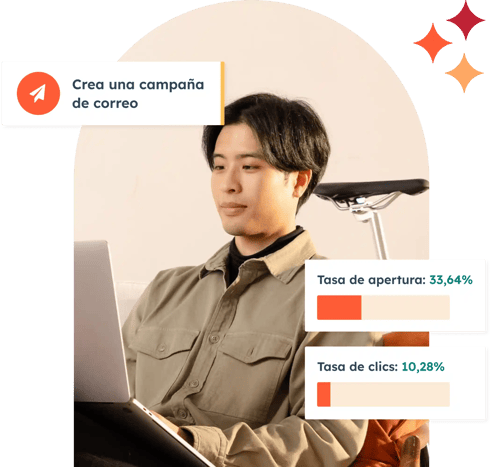 especialista de ventas creando una campaña en HubSpot